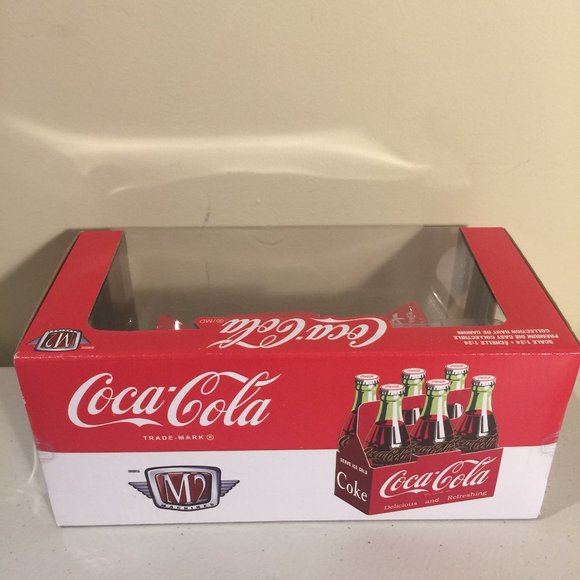 Coca-Cola 1970 Datsun 510 Premium Die Cast Collectible Car 1:24 Limited Edition - Picture 8 of 12